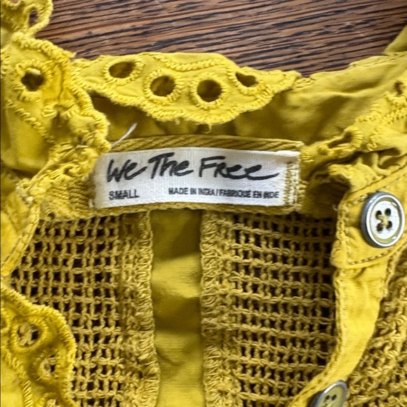 We the Free Masai Mar Cropped Blouse size Small - Picture 4 of 7